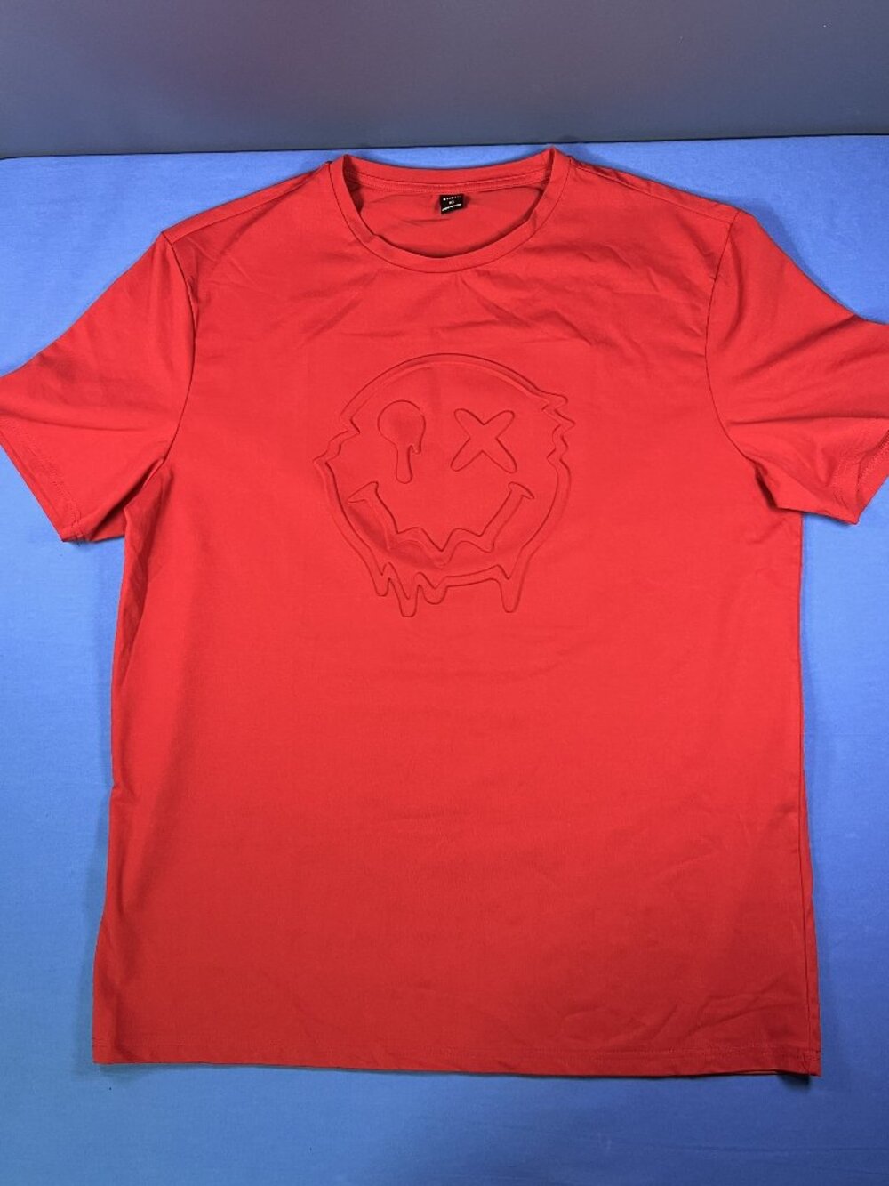 SHEIN Red Textured Graphic T-Size Extra-Large